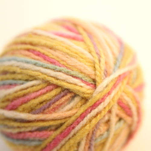 草木染毛糸「パステル(淡色・細)」25g　Wool Manufakture社/ドイツ製